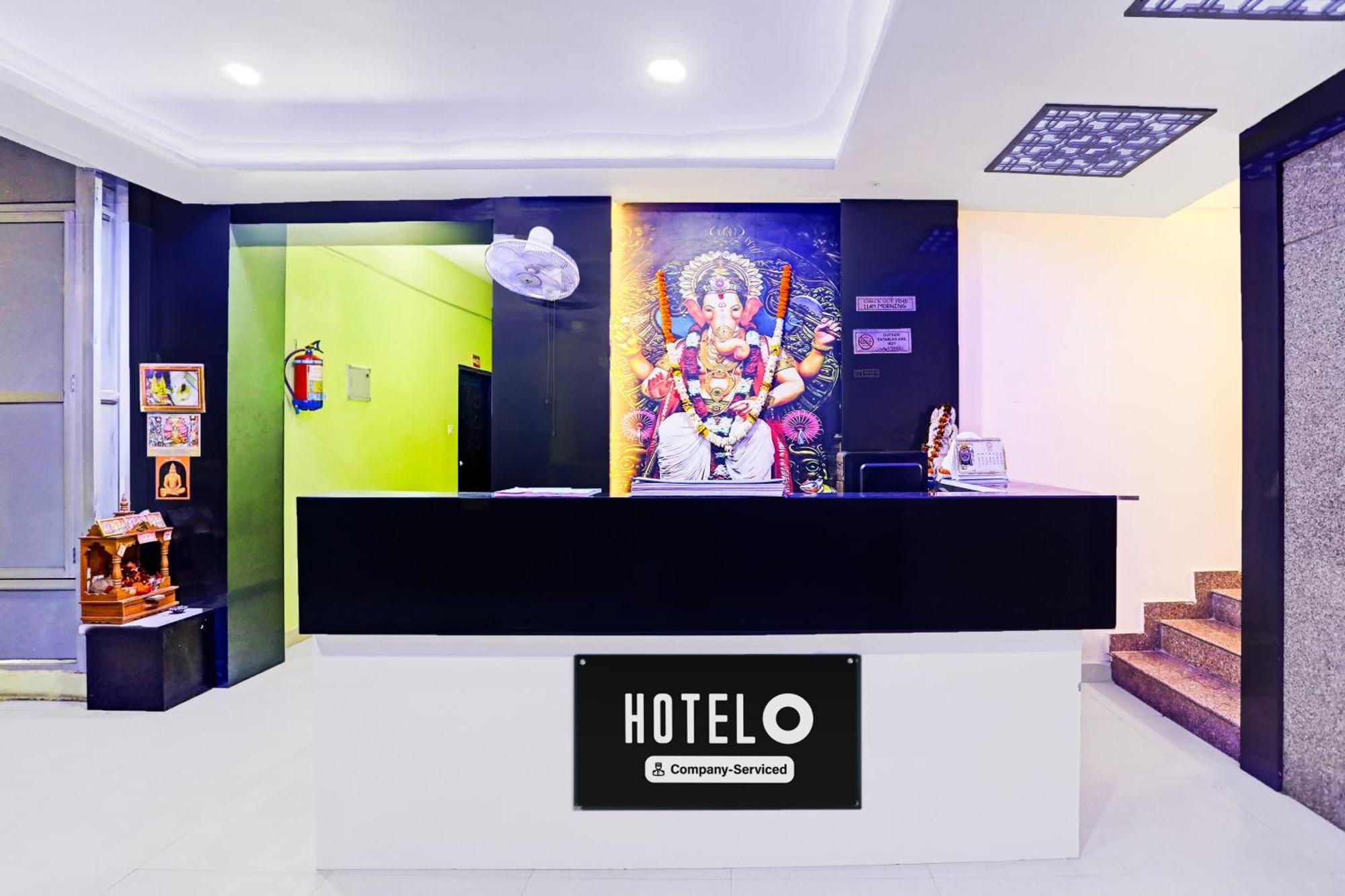 Super Hotel O Hyderabad Gate Iit Bhu Kakarmatha Esterno foto
